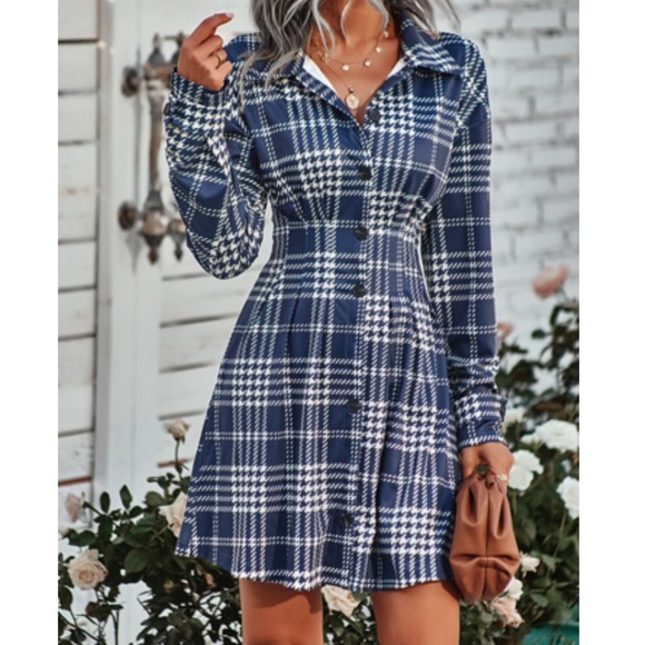 Classic houndstooth plaid button down shirt dress - Picture 14 of 16